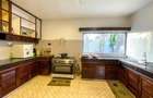 4 Bed House with En Suite in Diani - 12