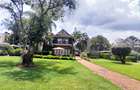 1 Bed House with En Suite at Lavington - 3
