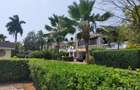 4 Bed Apartment with En Suite in Nyali Area - 2