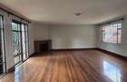 5 Bed Townhouse with En Suite at Lavington Off Convent Road - 18