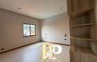 4 Bed Apartment with En Suite in Loresho - 8