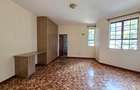 4 Bed House with En Suite in Kitisuru - 12