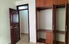 3 Bed Apartment with En Suite at - 10