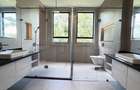 5 Bed Townhouse with En Suite in Kitisuru - 3