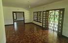 4 Bed Townhouse with Swimming Pool at Neem Road - 14