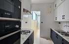 6 Bed Townhouse with En Suite in Lavington - 17