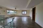 5 Bed Villa with En Suite in Lavington - 6