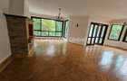 3 Bed Townhouse with En Suite in Spring Valley - 6