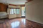 5 Bed House with En Suite at Kyuna Road - 12