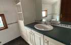 2 Bed Townhouse with En Suite in Kileleshwa - 8