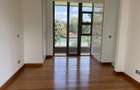 5 Bed Townhouse with En Suite in Karen - 14