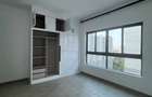 2 Bed Apartment with En Suite at Valley Arcade - 5