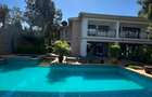 6 Bed Villa with En Suite in Runda - 1