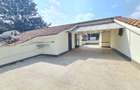 4 Bed Townhouse with En Suite at Off Brook House Drive - 5