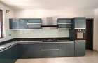 5 Bed House with En Suite in Westlands Area - 6