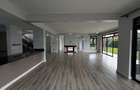 5 Bed Villa with En Suite in Runda - 4