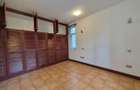 4 Bed Townhouse with En Suite at Rosslyn - 10