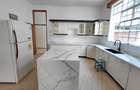 4 Bed House with En Suite in Runda - 16
