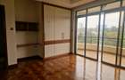 4 Bed Apartment with En Suite in Riverside - 3