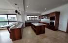 3 Bed Apartment with En Suite in Parklands - 4