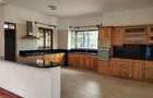 5 Bed Townhouse with Garden at Easy Access To Peponi Road - 10
