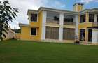 7 Bed House with En Suite at Mimosa Road - 7