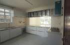 4 Bed House with En Suite at Komrade - 5