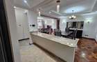 3 Bed Apartment with En Suite in Riverside - 7
