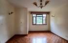 5 Bed Townhouse with En Suite in Lavington - 13