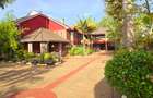 6 Bed House with En Suite at Glory Road - 1