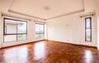 5 Bed Apartment with En Suite at Church Road - 8