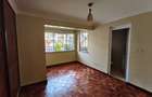 5 Bed Townhouse with En Suite at Lavington - 13