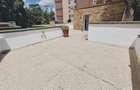 4 Bed Villa with En Suite in Riverside - 20
