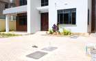 5 Bed Townhouse with En Suite in Syokimau - 1