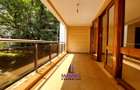3 Bed Apartment with En Suite at Riverside Drive - 1