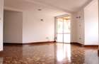 5 Bed House with En Suite in Runda - 11
