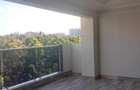 3 Bed Apartment with En Suite in Riverside - 11