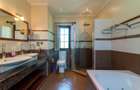 4 Bed Villa with En Suite in Ridgeways - 6