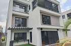 5 Bed Townhouse with En Suite at Jacaranda - 9