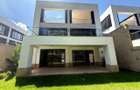 5 Bed House with En Suite in Kyuna - 1