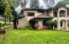 5 Bed House with En Suite in Runda - 1