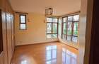 5 Bed Townhouse with En Suite at Lavington Green - 11