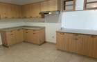 3 Bed Apartment with En Suite at Lavington - 18
