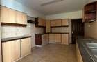 5 Bed Townhouse with En Suite in Lavington - 10