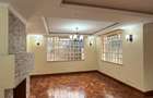 5 Bed Townhouse with En Suite in Lavington - 1