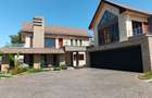 4 Bed House with En Suite in Runda - 1