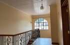 5 Bed Townhouse with En Suite at Lavington Green - 16
