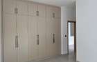 2 Bed Apartment with En Suite in Westlands Area - 12