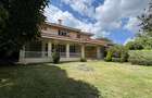 4 Bed Villa with En Suite in Runda - 1
