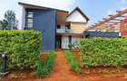 4 Bed House with En Suite at Garden Estate - 4